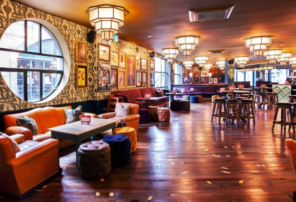 Interior photo of the Cosy Club