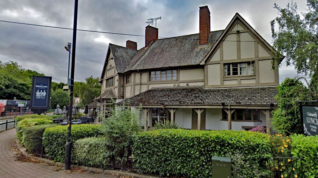Exterior view of The Oddfellows Arms, Compton